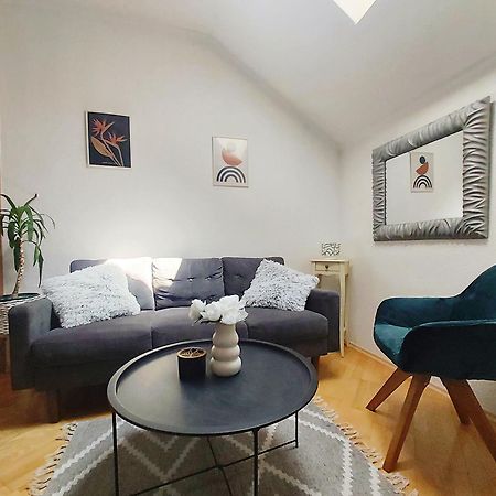 Zara Apartment With Terrace Near Old Town Мостар Экстерьер фото