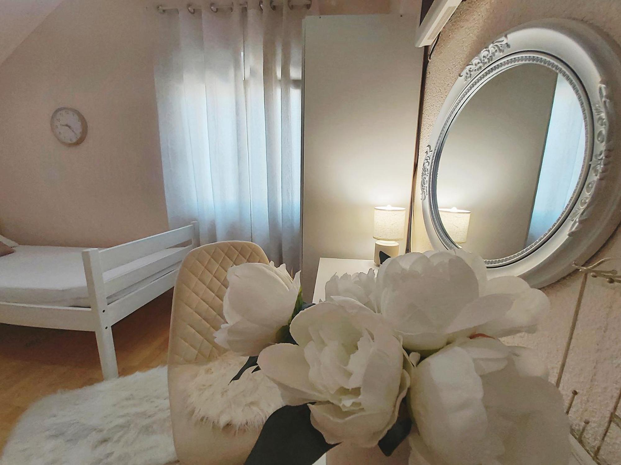 Zara Apartment With Terrace Near Old Town Мостар Экстерьер фото